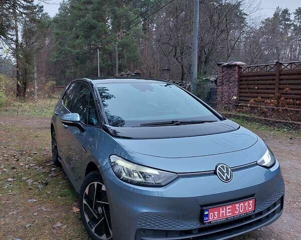 Серый Фольксваген ID.3, объемом двигателя 0 л и пробегом 197 тыс. км за 15099 $, фото 1 на Automoto.ua