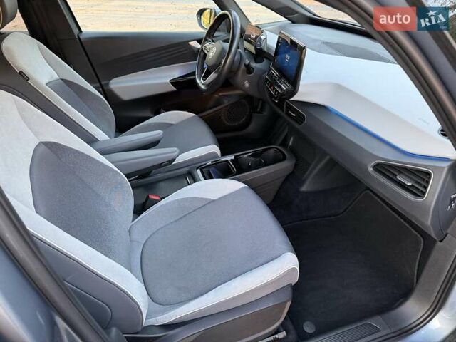Сірий Фольксваген ID.3, об'ємом двигуна 0 л та пробігом 135 тис. км за 17900 $, фото 64 на Automoto.ua