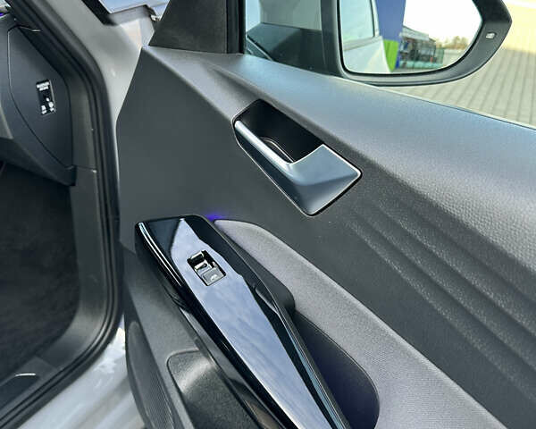 Сірий Фольксваген ID.3, об'ємом двигуна 0 л та пробігом 137 тис. км за 16200 $, фото 61 на Automoto.ua