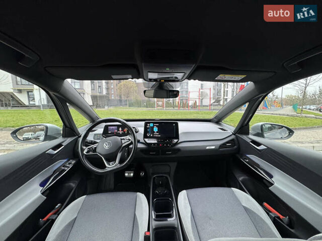 Серый Фольксваген ID.3, объемом двигателя 0 л и пробегом 107 тыс. км за 16999 $, фото 40 на Automoto.ua