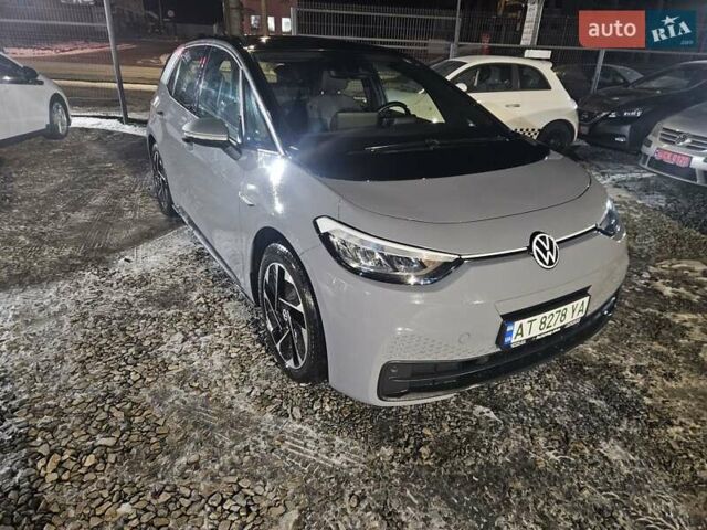 Серый Фольксваген ID.3, объемом двигателя 0 л и пробегом 171 тыс. км за 16500 $, фото 6 на Automoto.ua