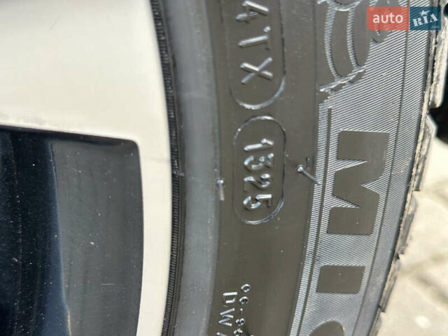 Сірий Фольксваген ID.3, об'ємом двигуна 0 л та пробігом 137 тис. км за 16200 $, фото 34 на Automoto.ua