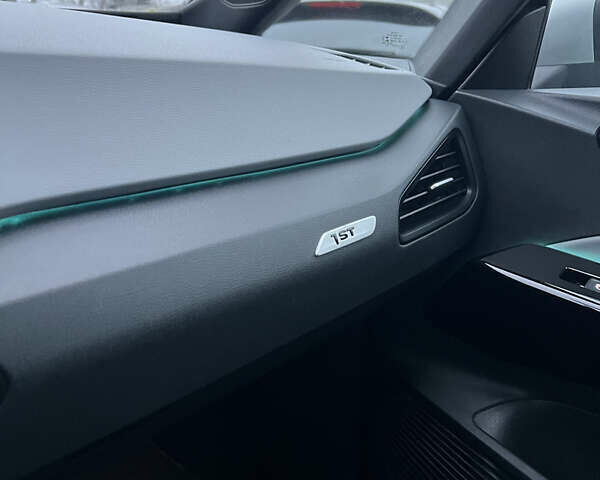 Серый Фольксваген ID.3, объемом двигателя 0 л и пробегом 130 тыс. км за 15000 $, фото 10 на Automoto.ua