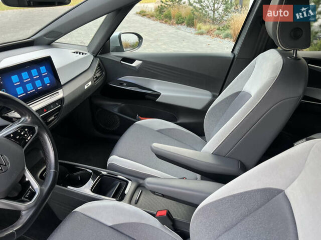 Серый Фольксваген ID.3, объемом двигателя 0 л и пробегом 117 тыс. км за 17300 $, фото 44 на Automoto.ua