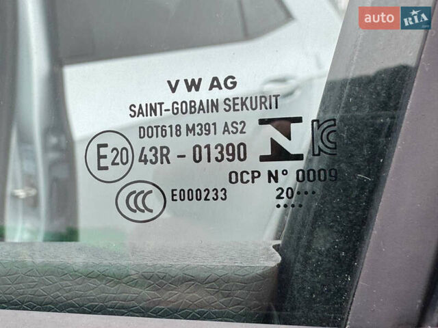 Сірий Фольксваген ID.3, об'ємом двигуна 0 л та пробігом 189 тис. км за 14444 $, фото 35 на Automoto.ua