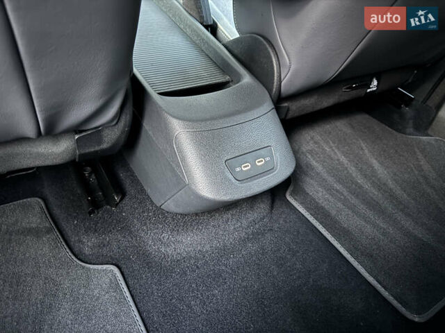 Серый Фольксваген ID.3, объемом двигателя 0 л и пробегом 91 тыс. км за 16999 $, фото 41 на Automoto.ua