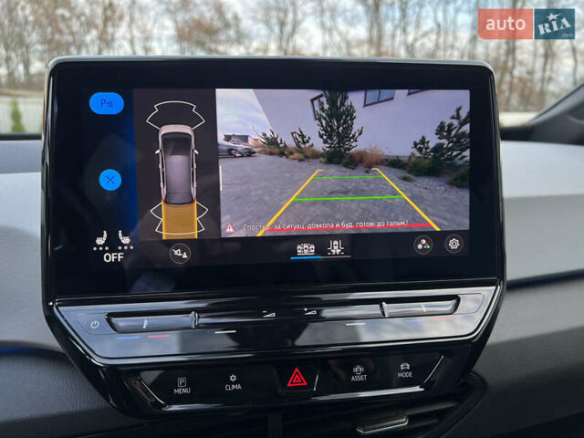 Серый Фольксваген ID.3, объемом двигателя 0 л и пробегом 117 тыс. км за 17300 $, фото 47 на Automoto.ua