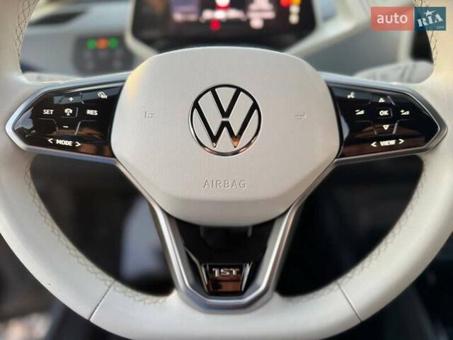 Серый Фольксваген ID.3, объемом двигателя 0 л и пробегом 186 тыс. км за 15900 $, фото 10 на Automoto.ua