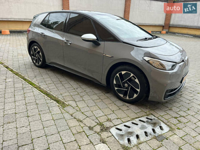 Фольксваген ID.3 2020 в Коломые на Automoto.ua Серый Фольксваген ID.3, объемом двигателя 0 л и пробегом 87 тыс. км за 16450 $, фото 11 на Automoto.ua