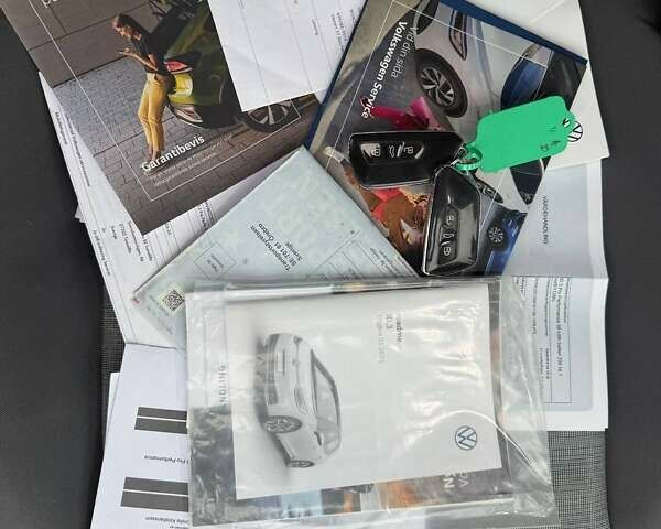 Сірий Фольксваген ID.3, об'ємом двигуна 0 л та пробігом 227 тис. км за 13900 $, фото 21 на Automoto.ua