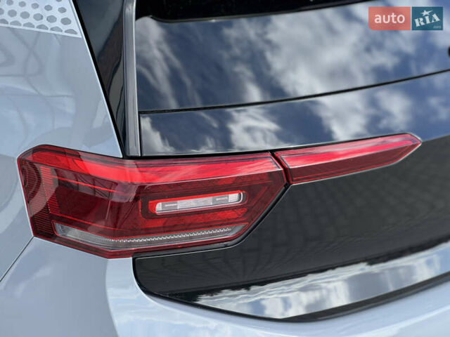 Сірий Фольксваген ID.3, об'ємом двигуна 0 л та пробігом 36 тис. км за 17999 $, фото 16 на Automoto.ua