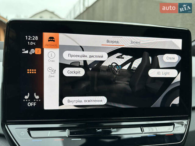 Сірий Фольксваген ID.3, об'ємом двигуна 0 л та пробігом 56 тис. км за 19999 $, фото 2 на Automoto.ua