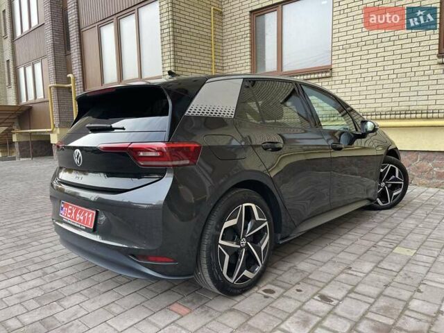 Сірий Фольксваген ID.3, об'ємом двигуна 0 л та пробігом 144 тис. км за 16999 $, фото 41 на Automoto.ua