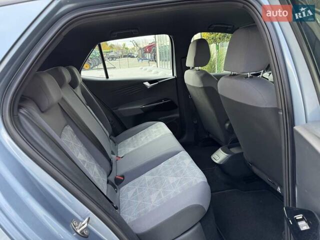 Сірий Фольксваген ID.3, об'ємом двигуна 0 л та пробігом 93 тис. км за 15999 $, фото 60 на Automoto.ua