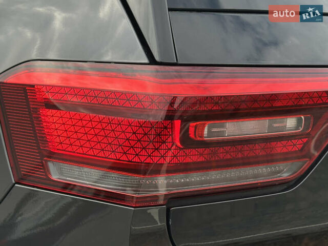 Серый Фольксваген ID.3, объемом двигателя 0 л и пробегом 175 тыс. км за 15799 $, фото 33 на Automoto.ua