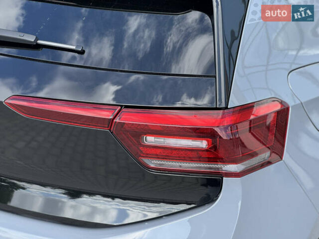 Сірий Фольксваген ID.3, об'ємом двигуна 0 л та пробігом 36 тис. км за 17999 $, фото 17 на Automoto.ua