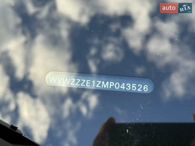 Сірий Фольксваген ID.3, об'ємом двигуна 0 л та пробігом 93 тис. км за 15999 $, фото 31 на Automoto.ua