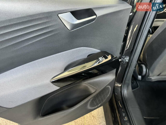 Сірий Фольксваген ID.3, об'ємом двигуна 0 л та пробігом 63 тис. км за 15800 $, фото 14 на Automoto.ua