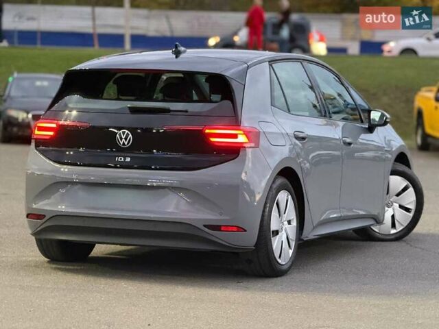 Серый Фольксваген ID.3, объемом двигателя 0 л и пробегом 33 тыс. км за 17500 $, фото 17 на Automoto.ua
