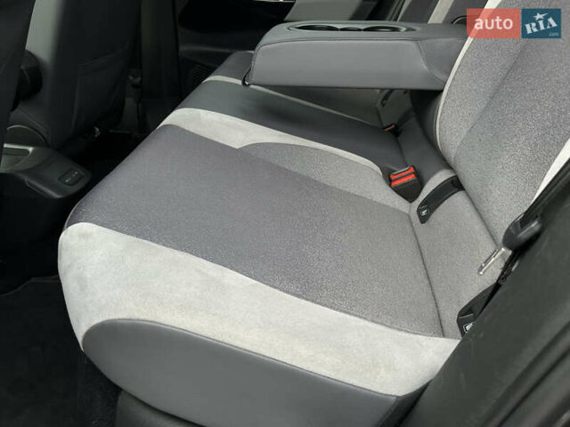 Серый Фольксваген ID.3, объемом двигателя 0 л и пробегом 175 тыс. км за 15799 $, фото 95 на Automoto.ua