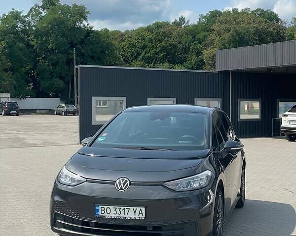 Серый Фольксваген ID.3, объемом двигателя 0 л и пробегом 34 тыс. км за 15800 $, фото 3 на Automoto.ua