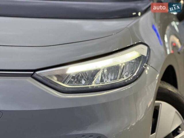 Серый Фольксваген ID.3, объемом двигателя 0 л и пробегом 33 тыс. км за 17500 $, фото 5 на Automoto.ua