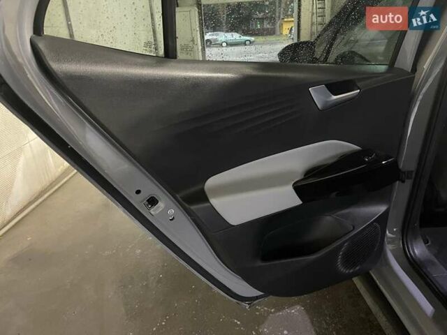 Серый Фольксваген ID.3, объемом двигателя 0 л и пробегом 116 тыс. км за 18500 $, фото 23 на Automoto.ua