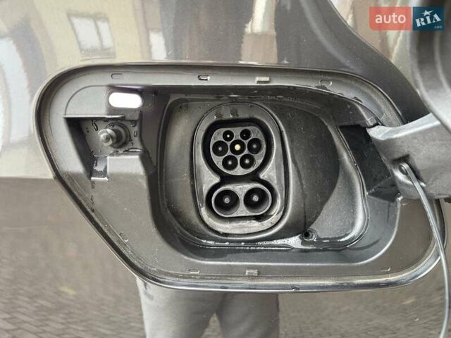 Сірий Фольксваген ID.3, об'ємом двигуна 0 л та пробігом 144 тис. км за 16999 $, фото 18 на Automoto.ua