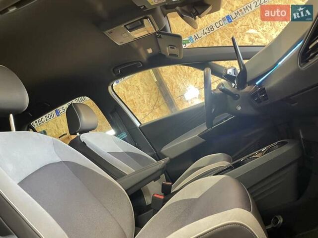 Сірий Фольксваген ID.3, об'ємом двигуна 0 л та пробігом 152 тис. км за 16999 $, фото 59 на Automoto.ua