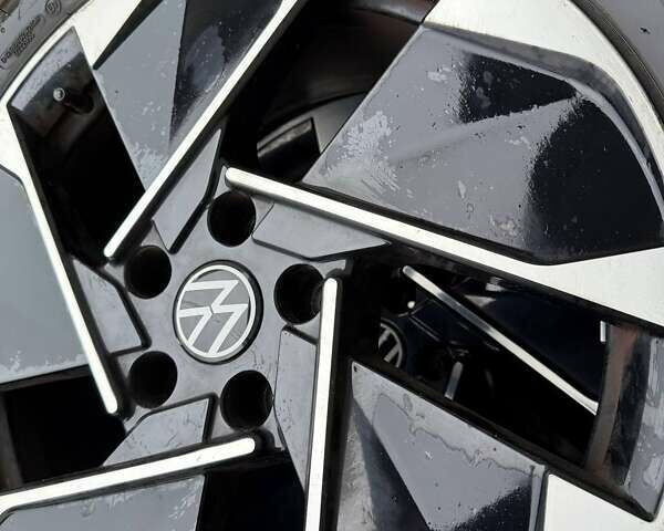 Серый Фольксваген ID.3, объемом двигателя 0 л и пробегом 227 тыс. км за 13100 $, фото 20 на Automoto.ua