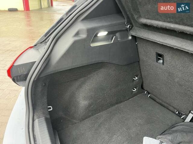 Серый Фольксваген ID.3, объемом двигателя 0 л и пробегом 137 тыс. км за 15800 $, фото 45 на Automoto.ua