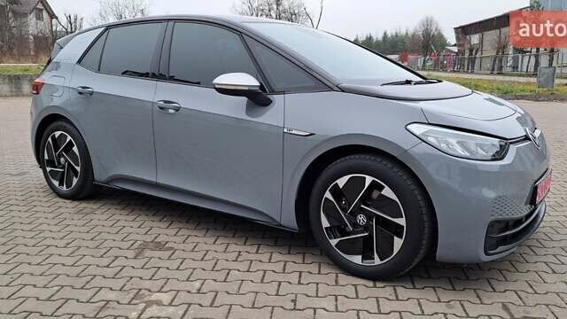 Серый Фольксваген ID.3, объемом двигателя 0 л и пробегом 88 тыс. км за 17971 $, фото 6 на Automoto.ua