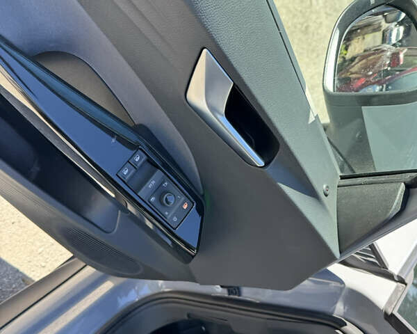 Серый Фольксваген ID.3, объемом двигателя 0 л и пробегом 224 тыс. км за 14800 $, фото 14 на Automoto.ua