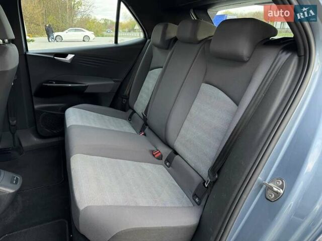 Сірий Фольксваген ID.3, об'ємом двигуна 0 л та пробігом 93 тис. км за 15999 $, фото 59 на Automoto.ua