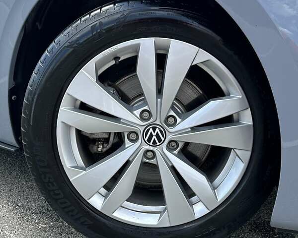 Серый Фольксваген ID.3, объемом двигателя 0 л и пробегом 31 тыс. км за 19600 $, фото 6 на Automoto.ua