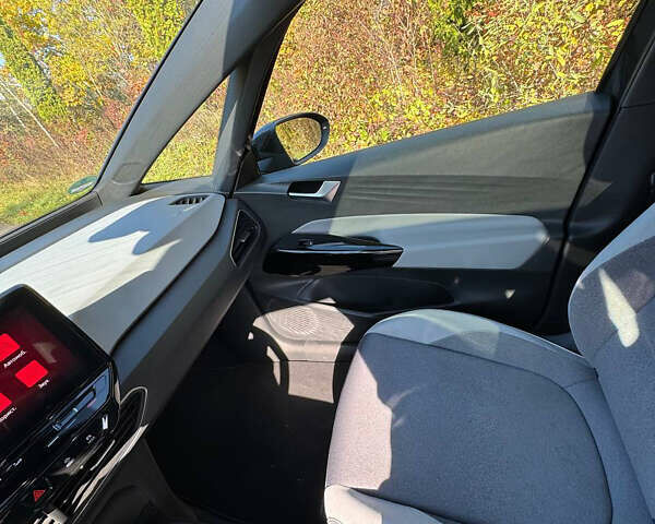 Серый Фольксваген ID.3, объемом двигателя 0 л и пробегом 138 тыс. км за 16300 $, фото 24 на Automoto.ua