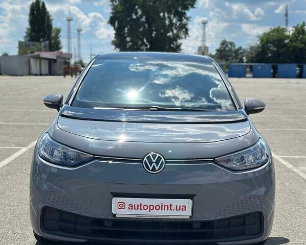 Серый Фольксваген ID.3, объемом двигателя 0 л и пробегом 31 тыс. км за 19600 $, фото 1 на Automoto.ua