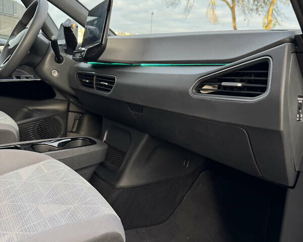 Серый Фольксваген ID.3, объемом двигателя 0 л и пробегом 100 тыс. км за 16600 $, фото 34 на Automoto.ua