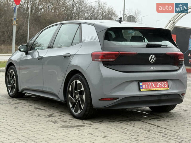 Серый Фольксваген ID.3, объемом двигателя 0 л и пробегом 133 тыс. км за 15400 $, фото 1 на Automoto.ua
