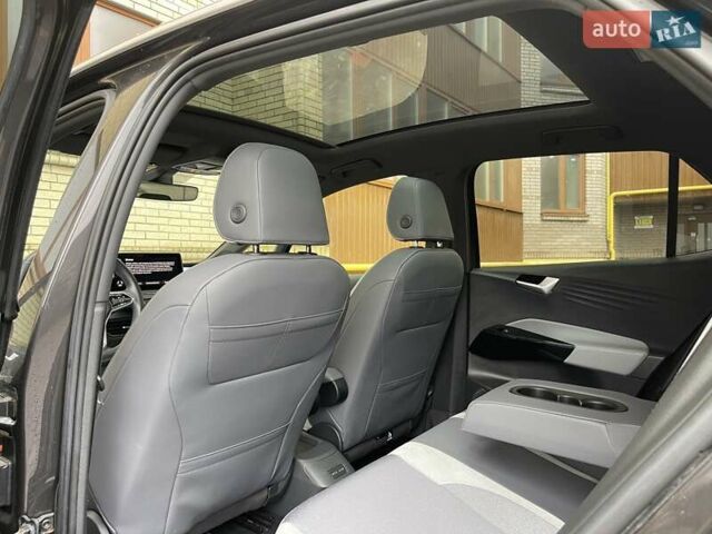 Серый Фольксваген ID.3, объемом двигателя 0 л и пробегом 111 тыс. км за 16800 $, фото 50 на Automoto.ua