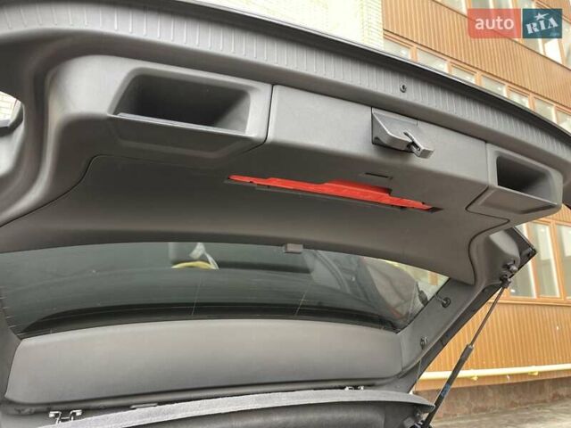 Сірий Фольксваген ID.3, об'ємом двигуна 0 л та пробігом 144 тис. км за 16999 $, фото 28 на Automoto.ua