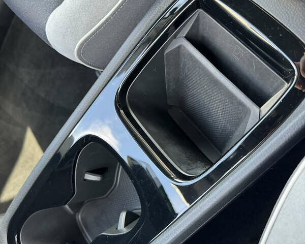 Сірий Фольксваген ID.3, об'ємом двигуна 0 л та пробігом 36 тис. км за 17999 $, фото 72 на Automoto.ua