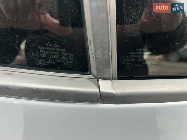 Серый Фольксваген ID.3, объемом двигателя 0 л и пробегом 137 тыс. км за 15800 $, фото 72 на Automoto.ua