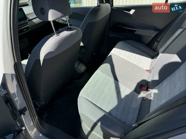 Серый Фольксваген ID.3, объемом двигателя 0 л и пробегом 224 тыс. км за 14800 $, фото 12 на Automoto.ua