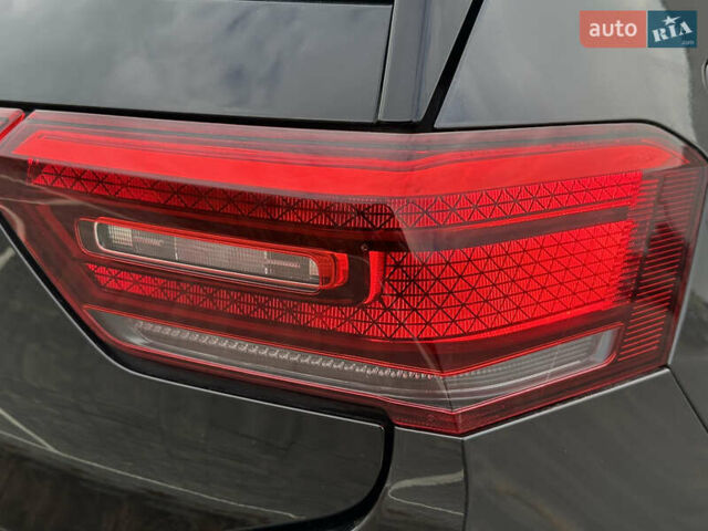 Серый Фольксваген ID.3, объемом двигателя 0 л и пробегом 175 тыс. км за 15799 $, фото 34 на Automoto.ua