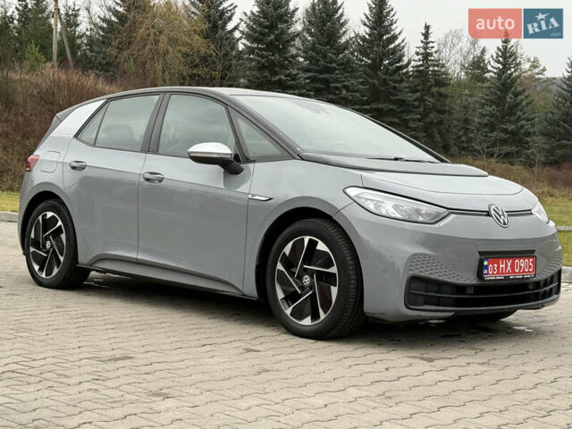Серый Фольксваген ID.3, объемом двигателя 0 л и пробегом 133 тыс. км за 15400 $, фото 6 на Automoto.ua