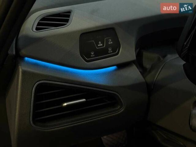 Серый Фольксваген ID.3, объемом двигателя 0 л и пробегом 33 тыс. км за 17500 $, фото 29 на Automoto.ua