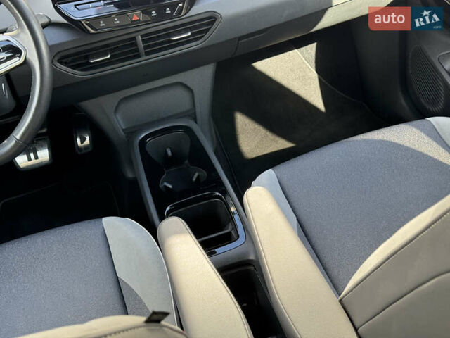 Сірий Фольксваген ID.3, об'ємом двигуна 0 л та пробігом 36 тис. км за 17999 $, фото 53 на Automoto.ua