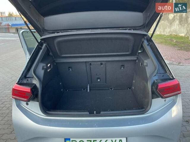 Серый Фольксваген ID.3, объемом двигателя 0 л и пробегом 104 тыс. км за 20950 $, фото 15 на Automoto.ua