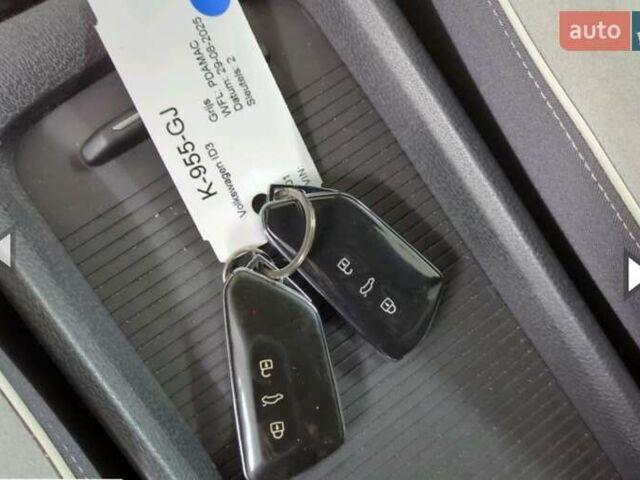 Серый Фольксваген ID.3, объемом двигателя 0 л и пробегом 116 тыс. км за 18500 $, фото 32 на Automoto.ua